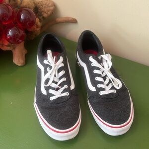 Vans last chance 🎉🎉HP🎉🎉🔥 SALE🔥gray red and white shoes